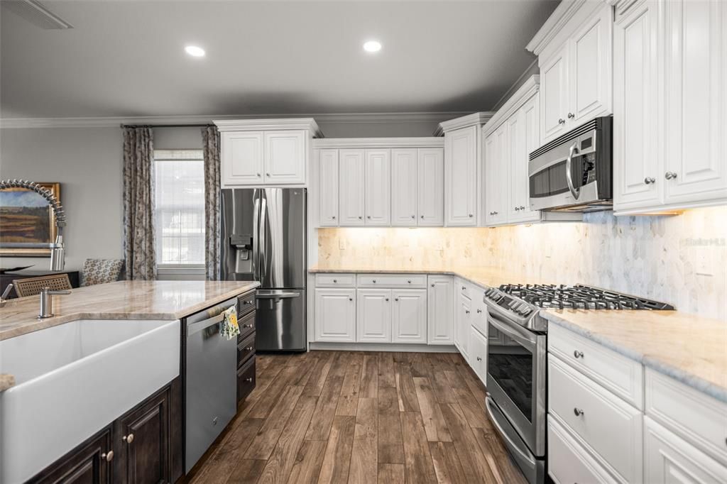 На продажу: $1,150,000 (4 спален, 3 ванн, 2832 Квадратных фут)