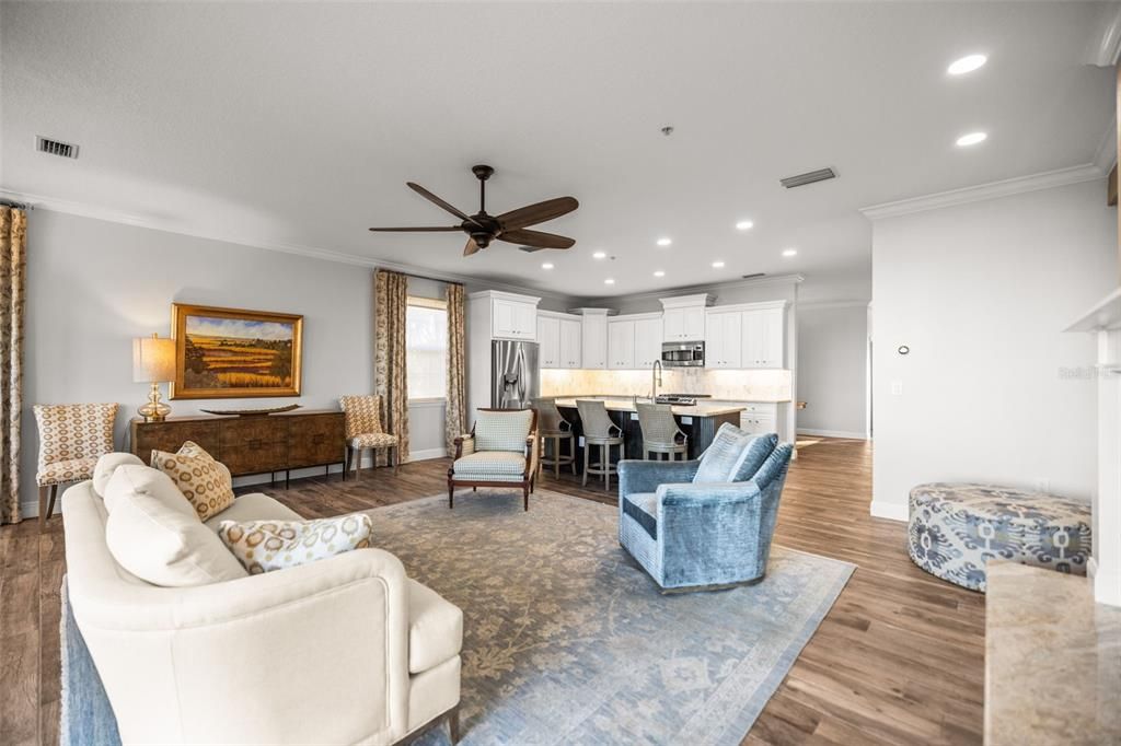 На продажу: $1,150,000 (4 спален, 3 ванн, 2832 Квадратных фут)