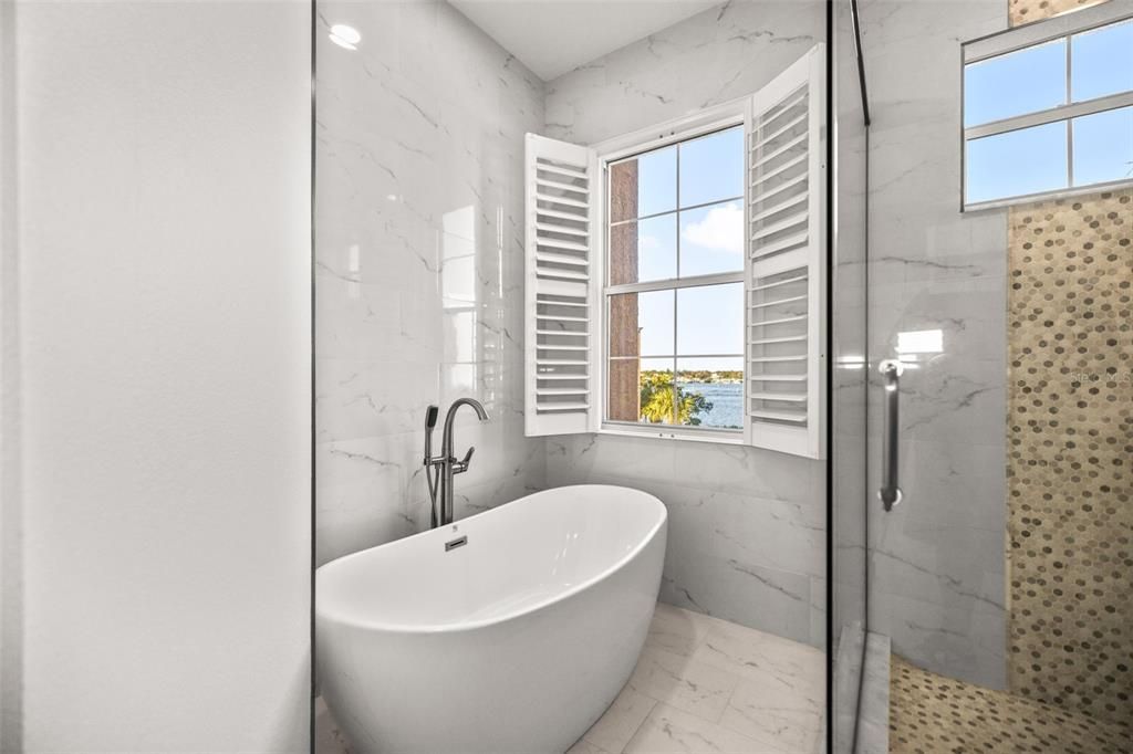 На продажу: $1,150,000 (4 спален, 3 ванн, 2832 Квадратных фут)