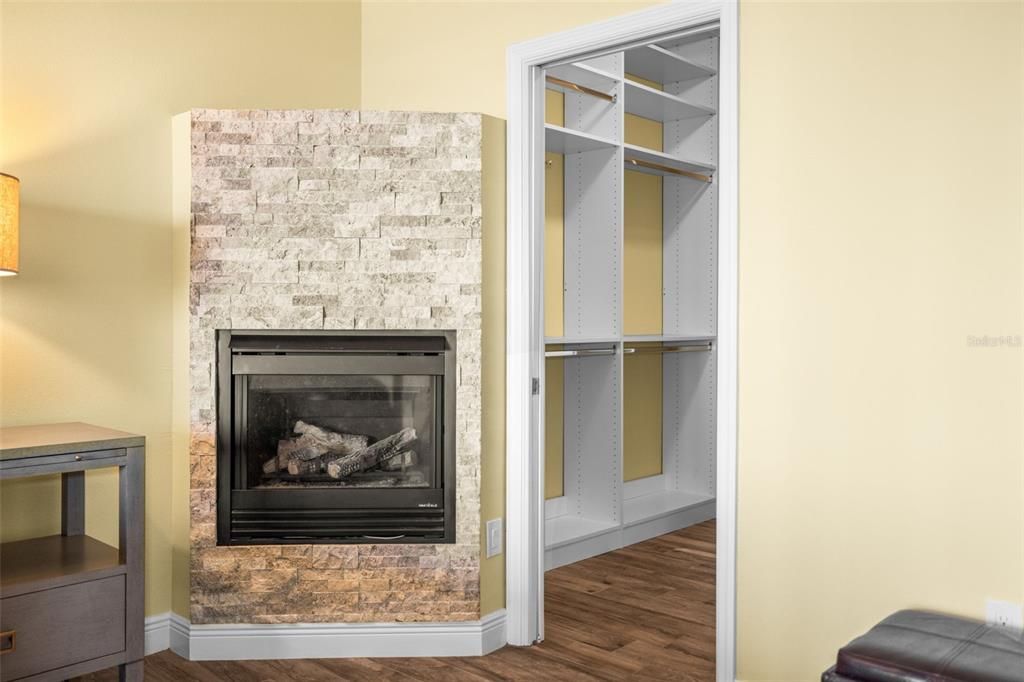 На продажу: $1,150,000 (4 спален, 3 ванн, 2832 Квадратных фут)