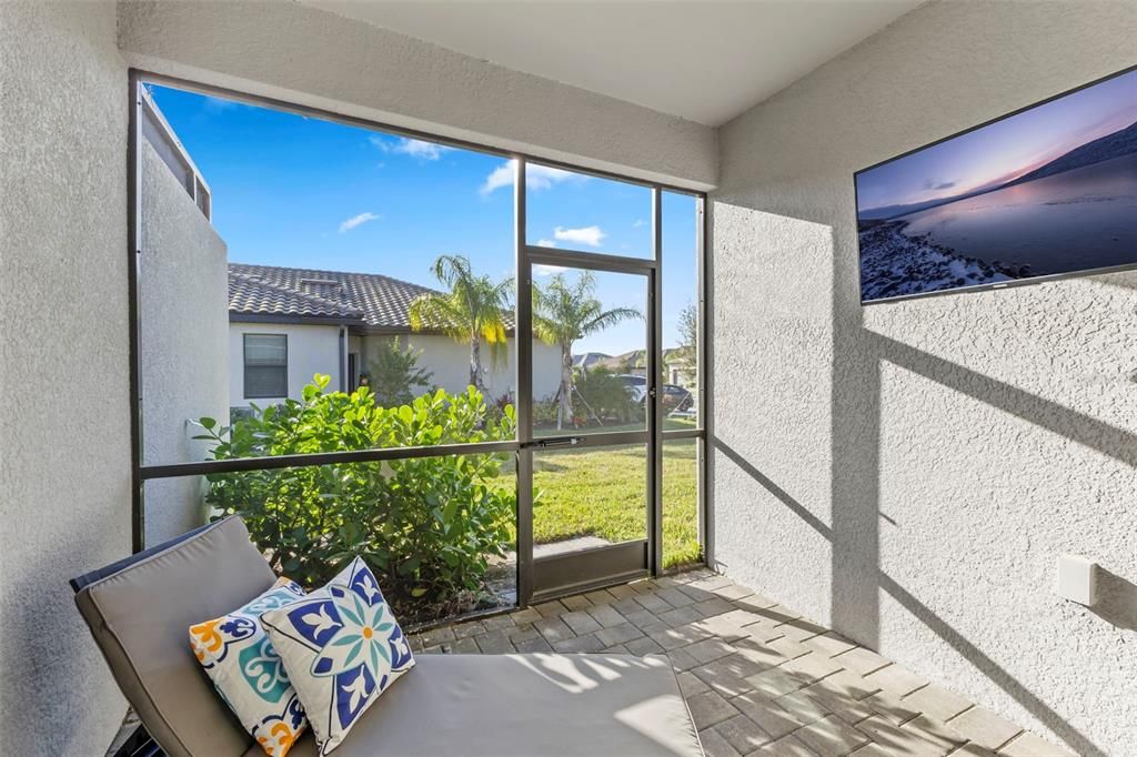 На продажу: $375,000 (2 спален, 2 ванн, 1557 Квадратных фут)