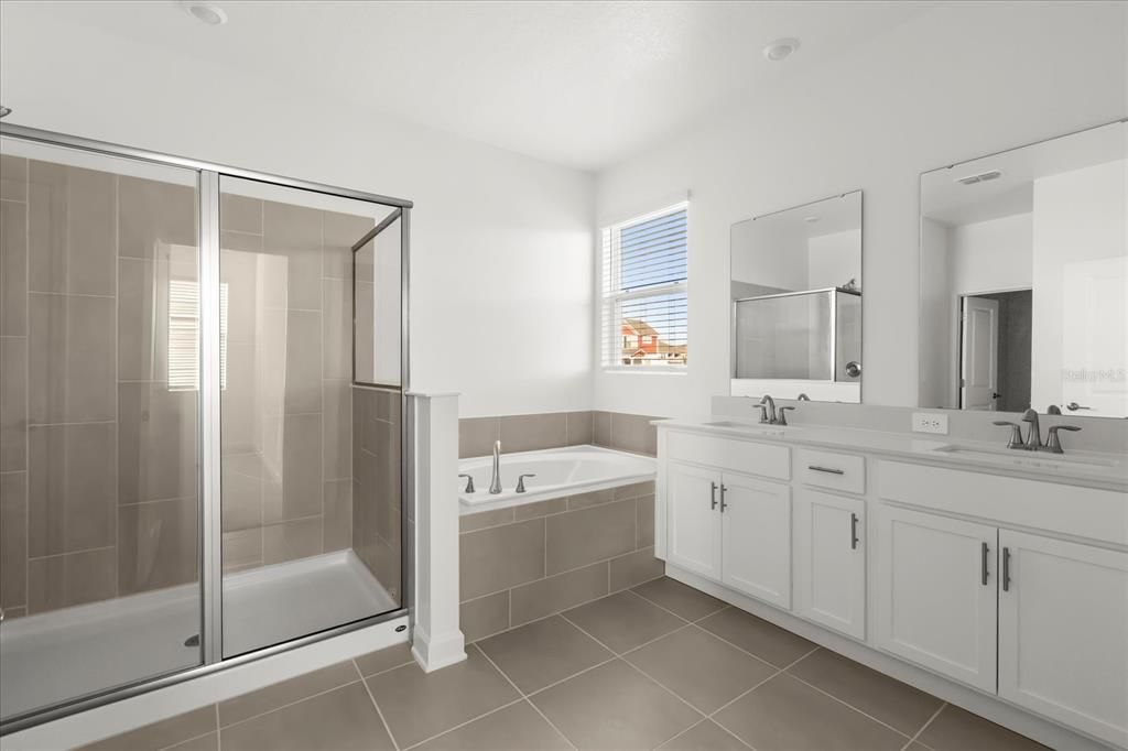 En Renta: $2,950 (4 camas, 3 baños, 2139 Pies cuadrados)