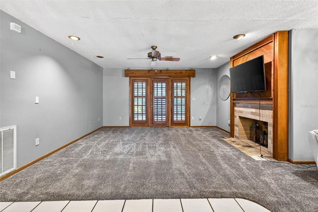 待售: $659,000 (4 贝兹, 2 浴室, 3822 平方英尺)