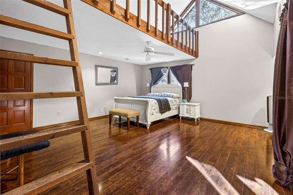 待售: $659,000 (4 贝兹, 2 浴室, 3822 平方英尺)