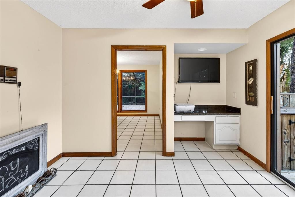 待售: $659,000 (4 贝兹, 2 浴室, 3822 平方英尺)