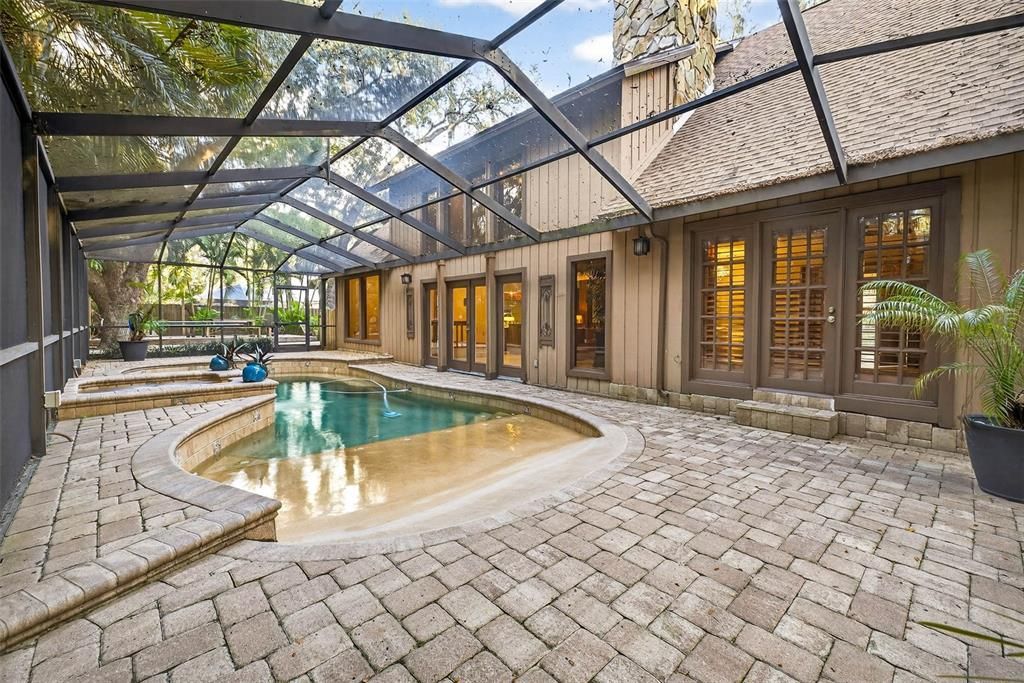 待售: $659,000 (4 贝兹, 2 浴室, 3822 平方英尺)