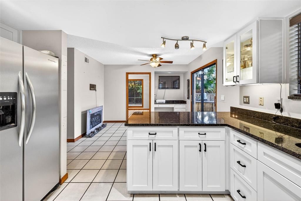 待售: $659,000 (4 贝兹, 2 浴室, 3822 平方英尺)