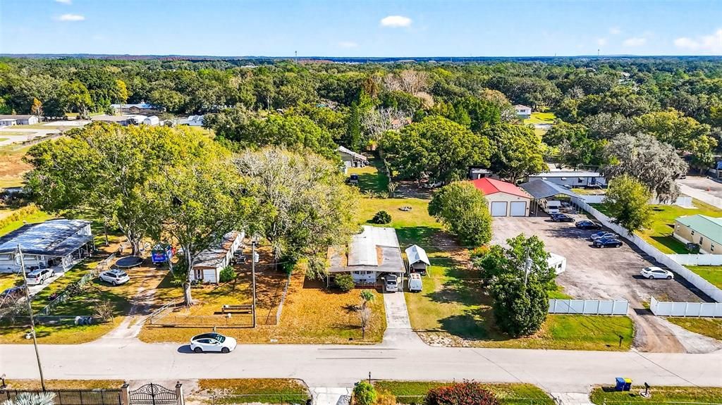 For Sale: $110,000 (2 beds, 1 baths, 720 Square Feet)