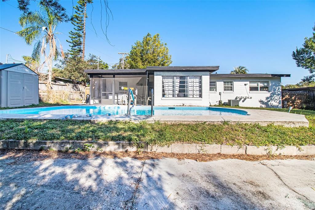 For Sale: $365,000 (3 beds, 2 baths, 1573 Square Feet)