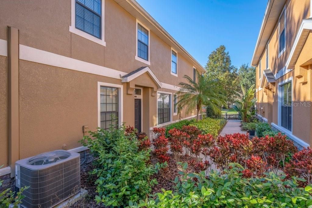 待售: $325,000 (3 贝兹, 2 浴室, 1760 平方英尺)