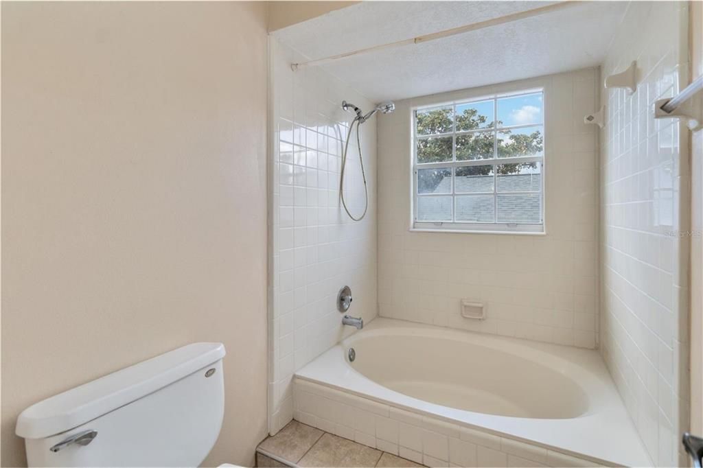 出租: $2,600 (3 贝兹, 2 浴室, 1848 平方英尺)