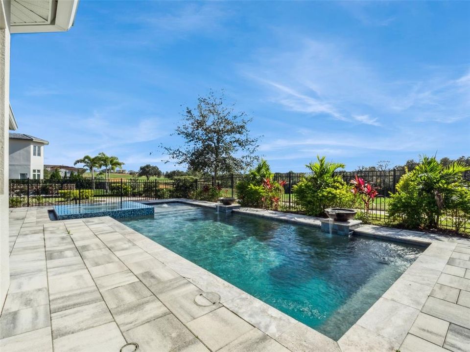 En Venta: $1,190,000 (5 camas, 3 baños, 3076 Pies cuadrados)