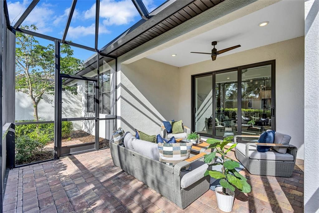 En Venta: $534,900 (2 camas, 2 baños, 1583 Pies cuadrados)