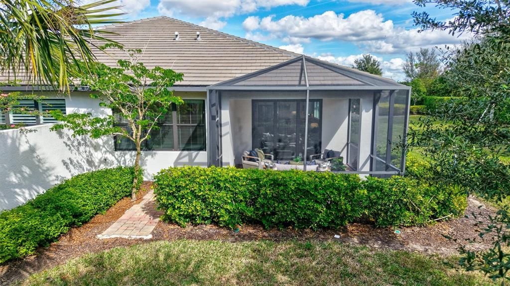 En Venta: $534,900 (2 camas, 2 baños, 1583 Pies cuadrados)