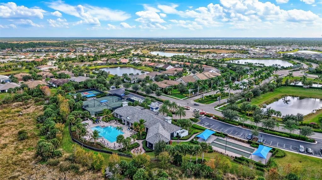 En Venta: $534,900 (2 camas, 2 baños, 1583 Pies cuadrados)