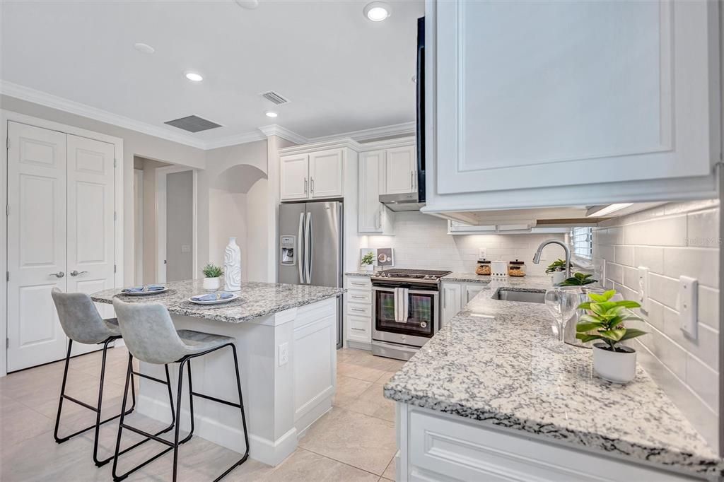 En Venta: $534,900 (2 camas, 2 baños, 1583 Pies cuadrados)