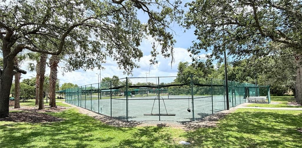 На продажу: $280,000 (2 спален, 2 ванн, 1512 Квадратных фут)