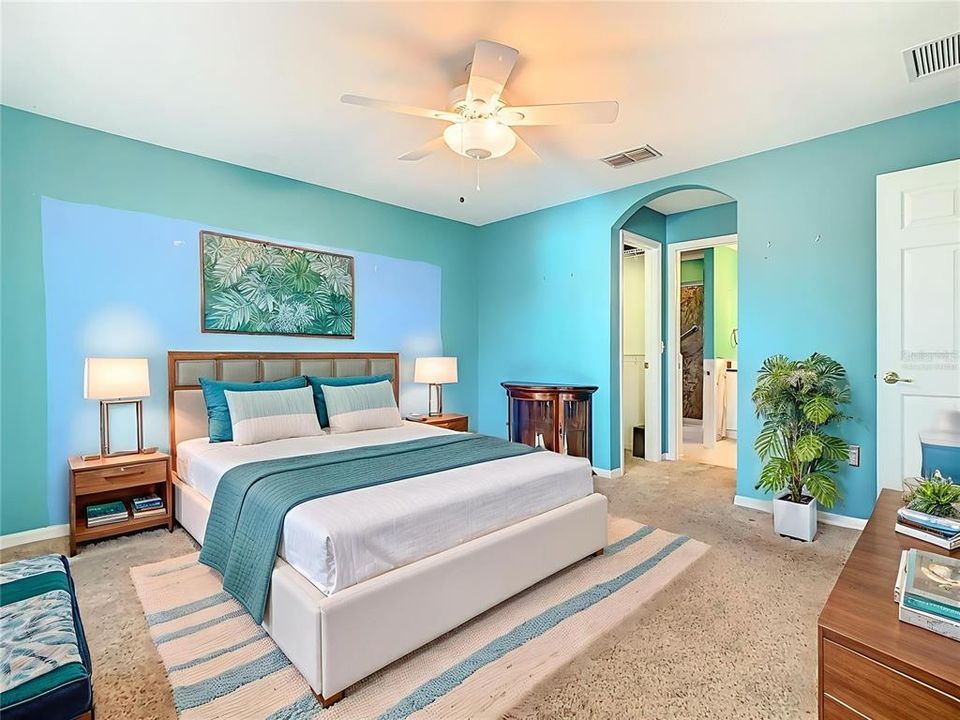 На продажу: $280,000 (2 спален, 2 ванн, 1512 Квадратных фут)