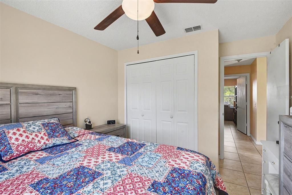 For Sale: $295,000 (3 beds, 2 baths, 1436 Square Feet)