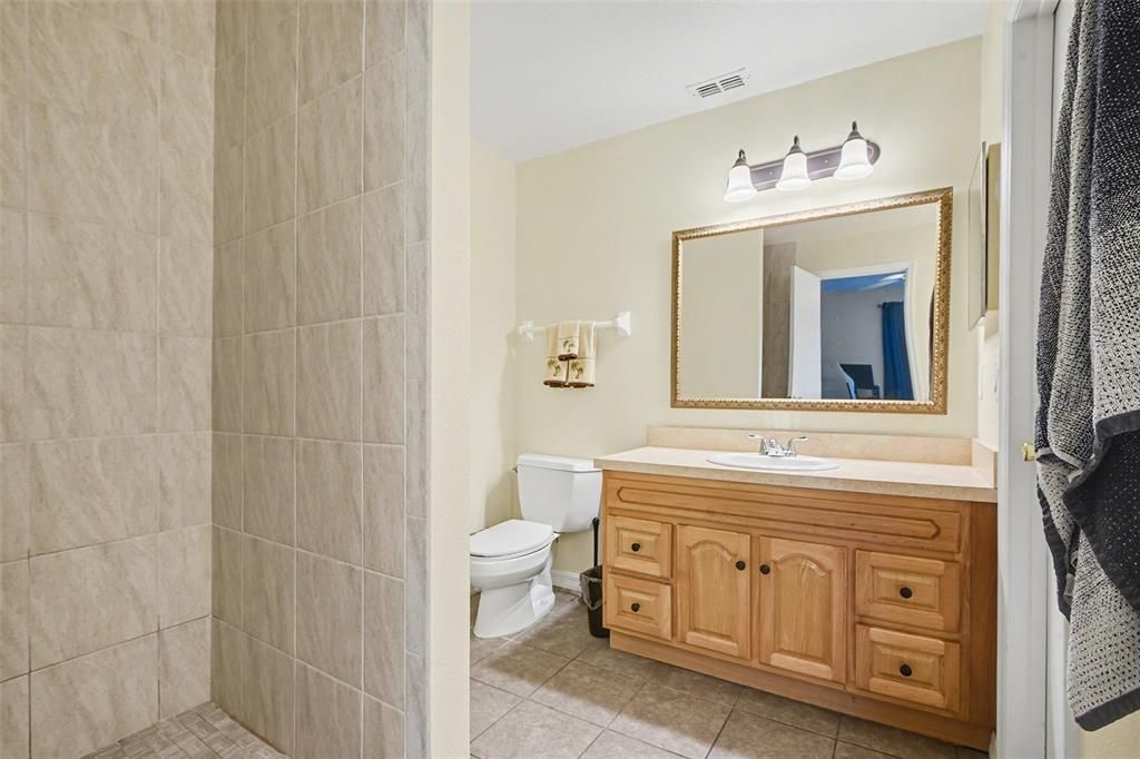 For Sale: $295,000 (3 beds, 2 baths, 1436 Square Feet)