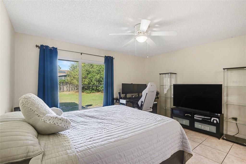 For Sale: $295,000 (3 beds, 2 baths, 1436 Square Feet)