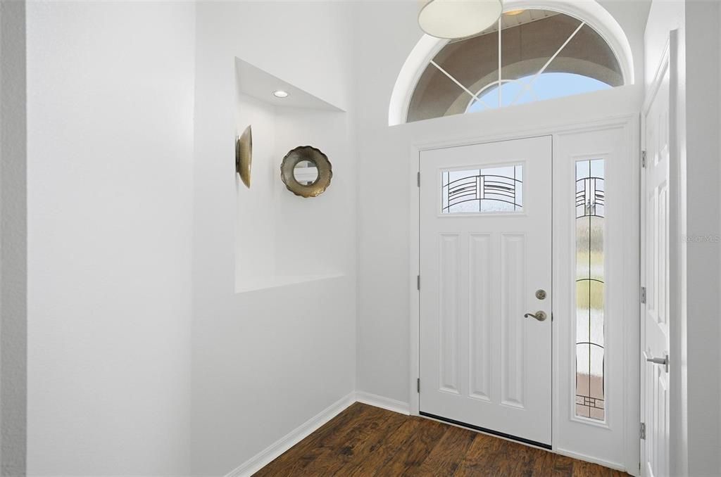 For Rent: $2,600 (3 beds, 2 baths, 2033 Square Feet)