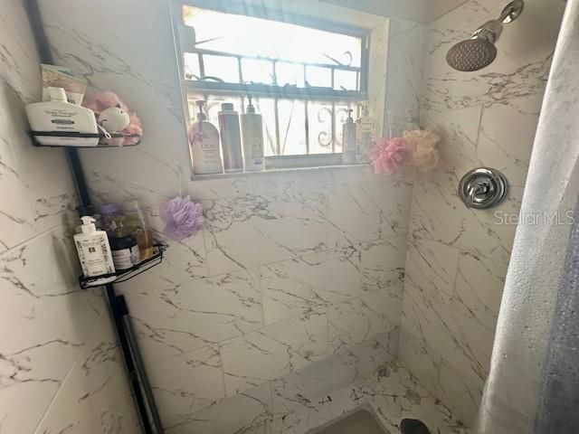 En Venta: $219,000 (2 camas, 1 baños, 1155 Pies cuadrados)