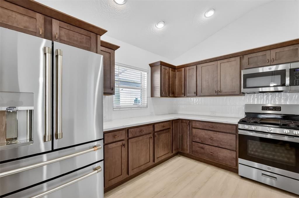 待售: $525,000 (3 贝兹, 3 浴室, 1905 平方英尺)