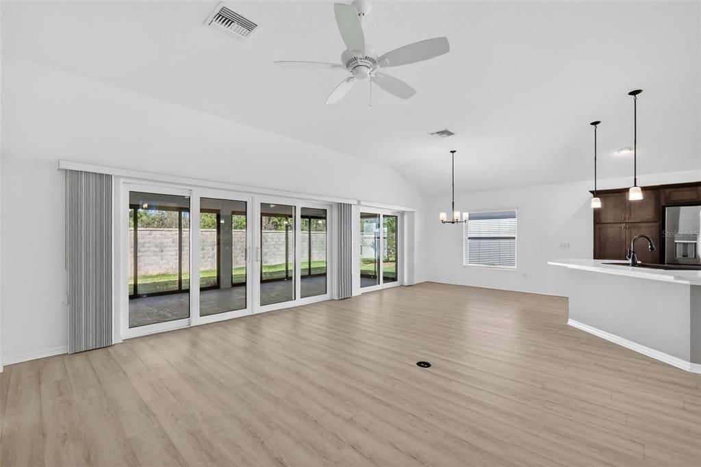 待售: $525,000 (3 贝兹, 3 浴室, 1905 平方英尺)