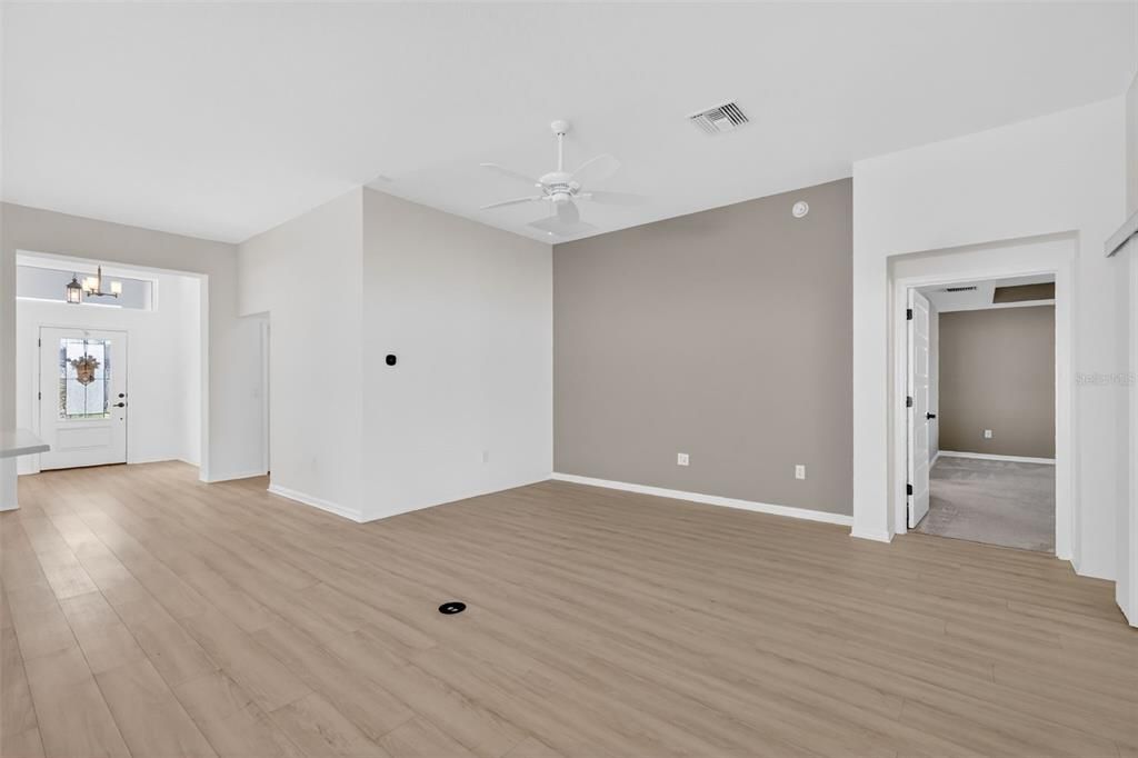 待售: $525,000 (3 贝兹, 3 浴室, 1905 平方英尺)