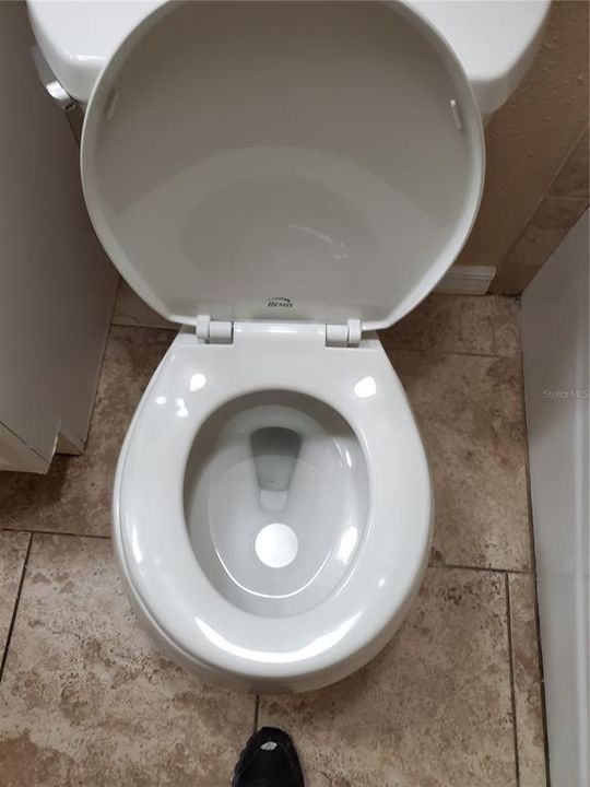 For Rent: $1,850 (3 beds, 1 baths, 1000 Square Feet)