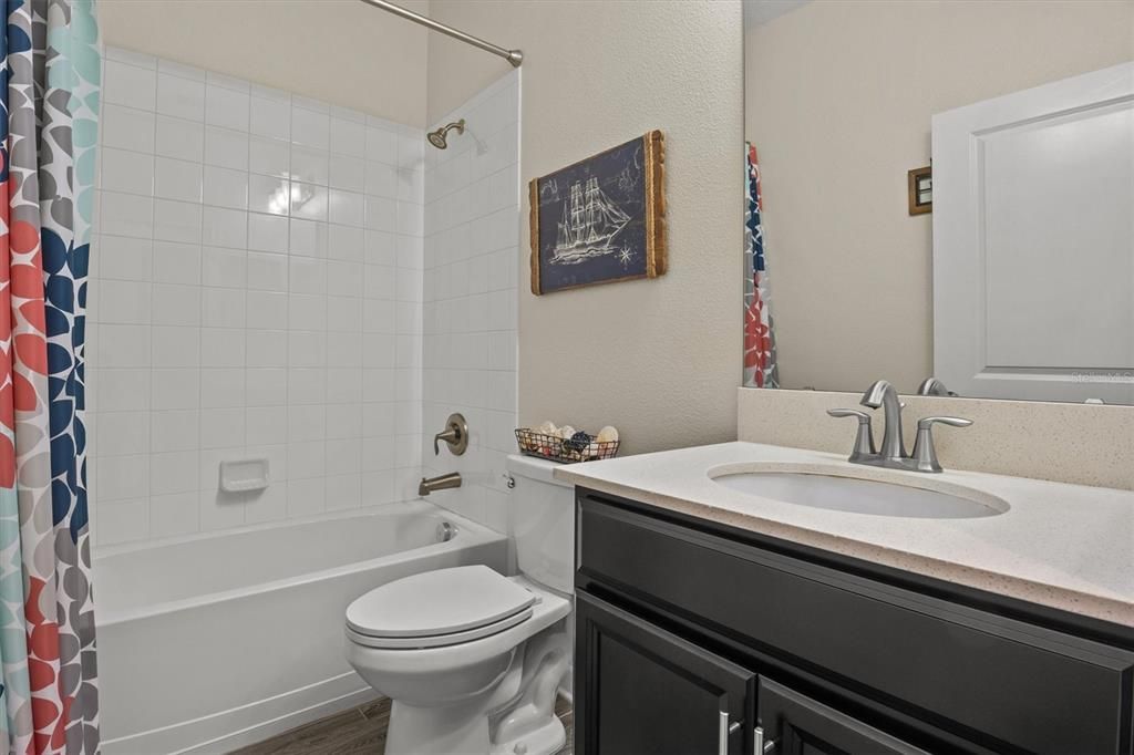 For Sale: $329,000 (2 beds, 2 baths, 1797 Square Feet)