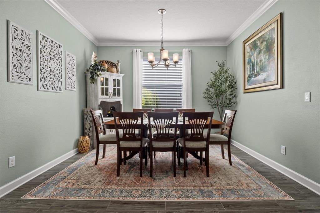 For Sale: $329,000 (2 beds, 2 baths, 1797 Square Feet)