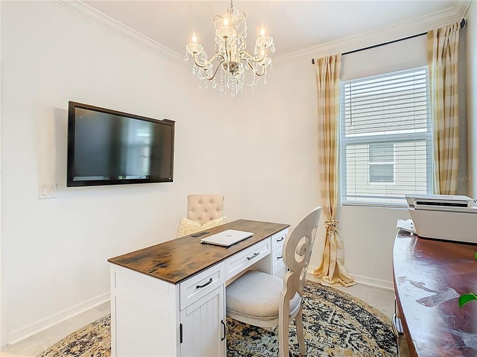 For Sale: $355,000 (3 beds, 2 baths, 1474 Square Feet)