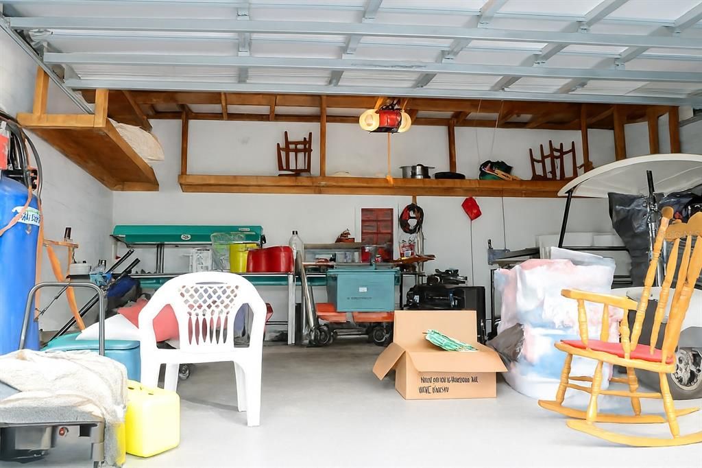 На продажу: $499,900 (5 спален, 2 ванн, 2425 Квадратных фут)