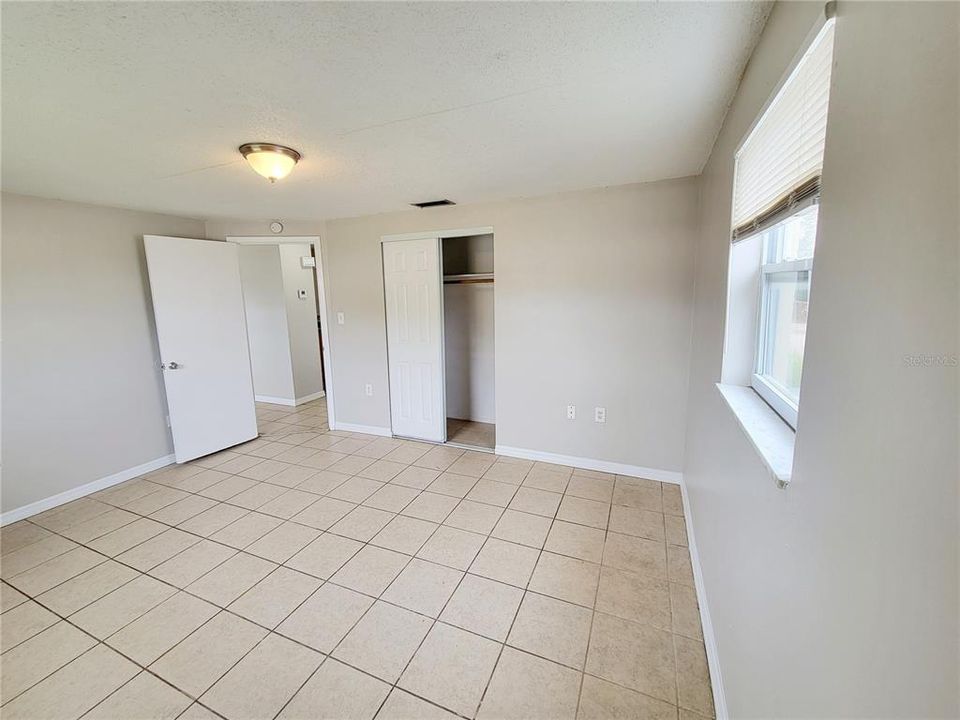For Rent: $1,550 (3 beds, 1 baths, 1056 Square Feet)