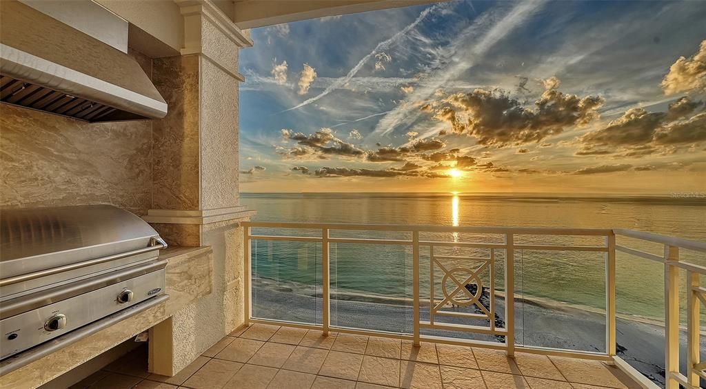 En Venta: $5,800,000 (3 camas, 4 baños, 3654 Pies cuadrados)