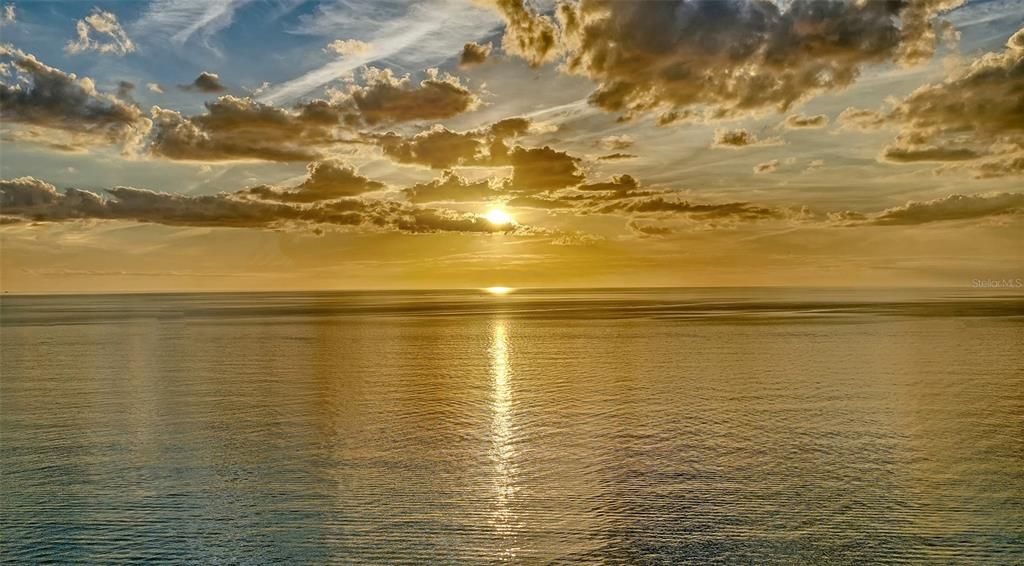 En Venta: $5,800,000 (3 camas, 4 baños, 3654 Pies cuadrados)