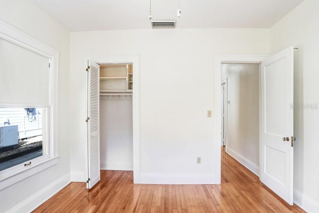 待售: $825,000 (3 贝兹, 2 浴室, 2312 平方英尺)