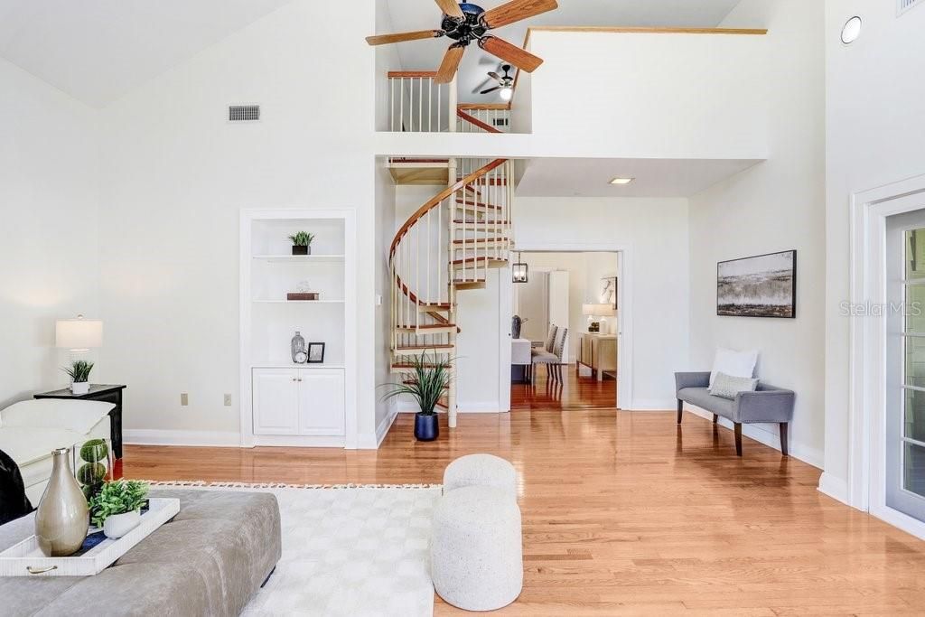 待售: $825,000 (3 贝兹, 2 浴室, 2312 平方英尺)