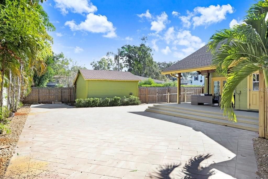 待售: $825,000 (3 贝兹, 2 浴室, 2312 平方英尺)