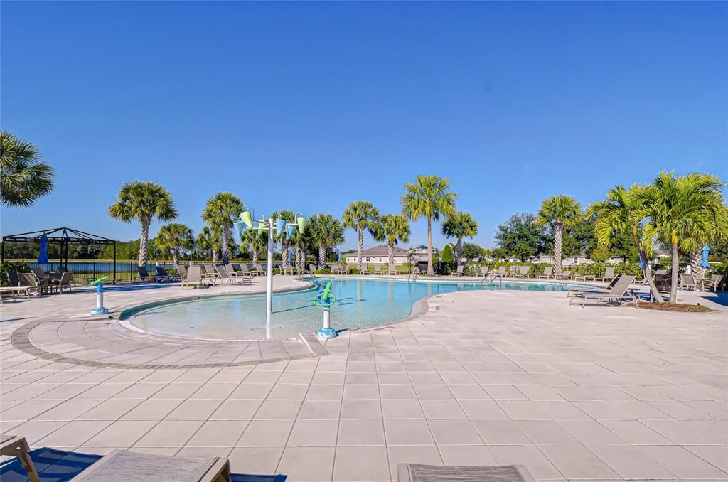 For Sale: $699,000 (4 beds, 2 baths, 2934 Square Feet)