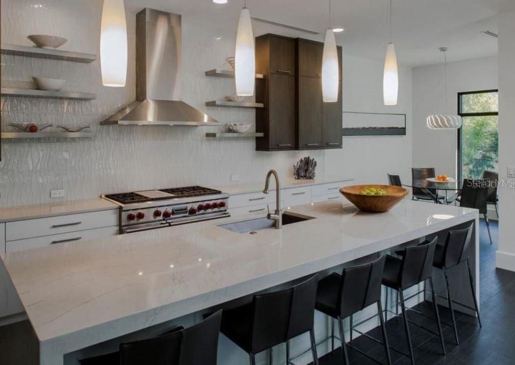 For Rent: $14,750 (4 beds, 4 baths, 3784 Square Feet)