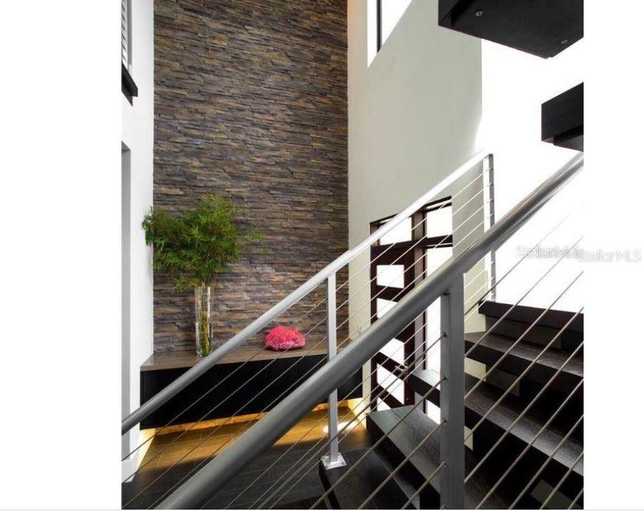 For Rent: $14,750 (4 beds, 4 baths, 3784 Square Feet)