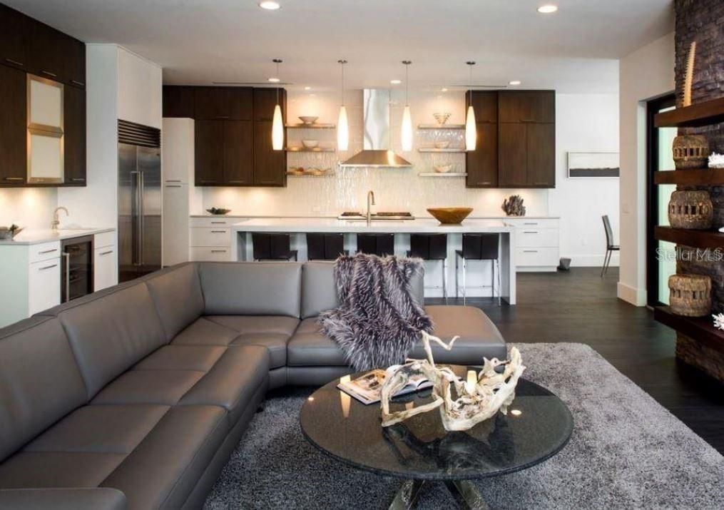 For Rent: $14,750 (4 beds, 4 baths, 3784 Square Feet)