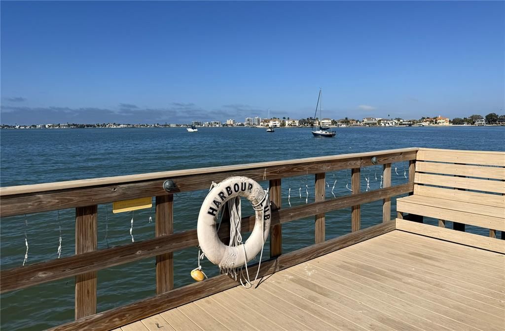 En Venta: $575,000 (2 camas, 2 baños, 1440 Pies cuadrados)