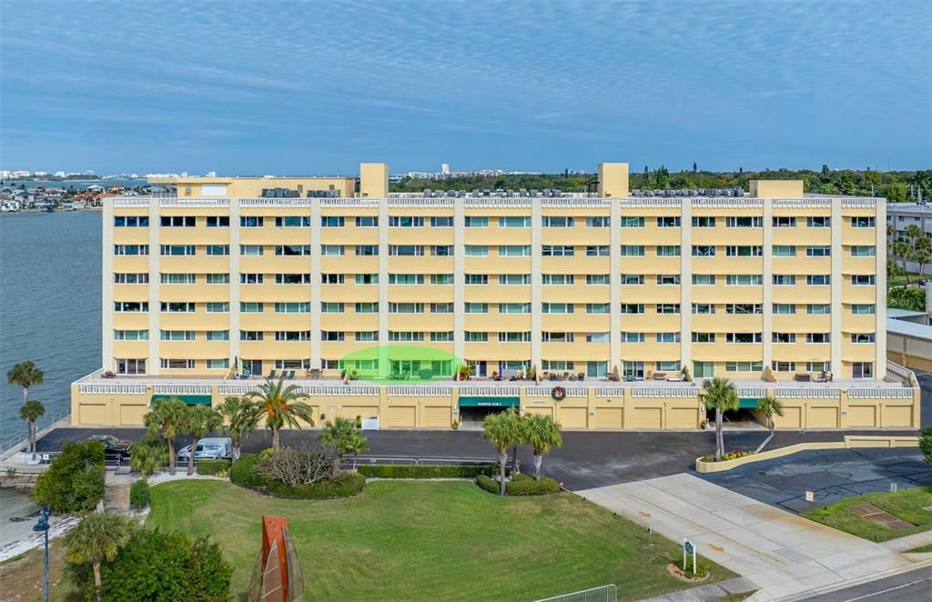 En Venta: $575,000 (2 camas, 2 baños, 1440 Pies cuadrados)