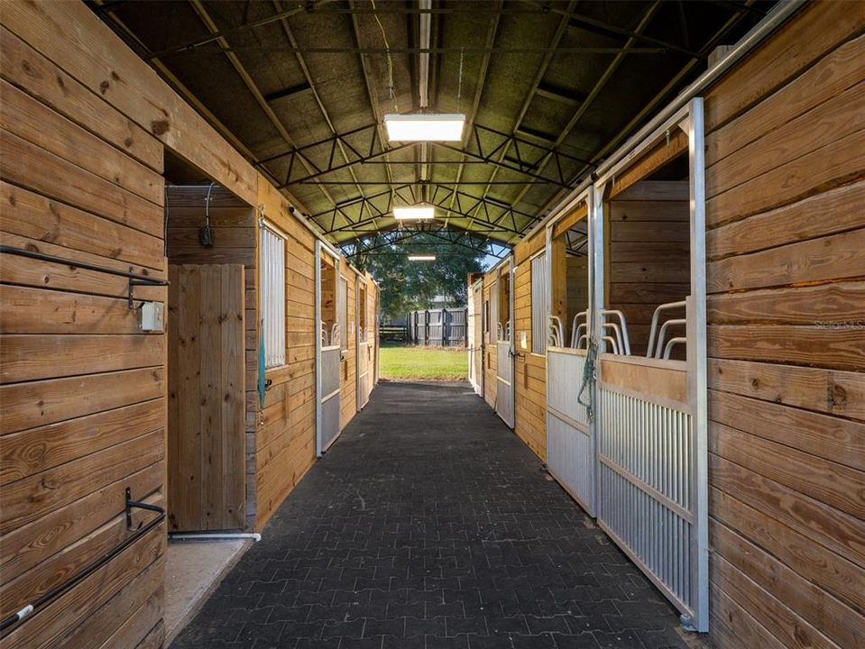 For Sale: $899,000 (4 beds, 3 baths, 2415 Square Feet)