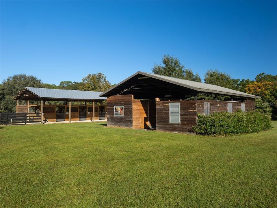 For Sale: $899,000 (4 beds, 3 baths, 2415 Square Feet)