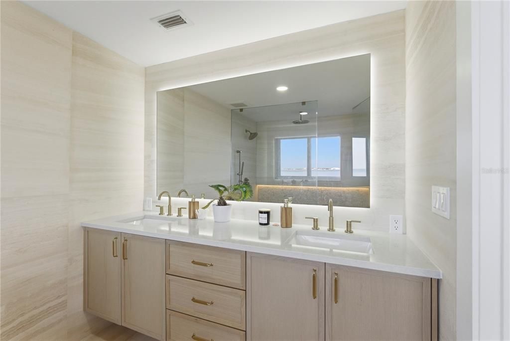 В аренду: $7,500 (3 спален, 2 ванн, 1862 Квадратных фут)